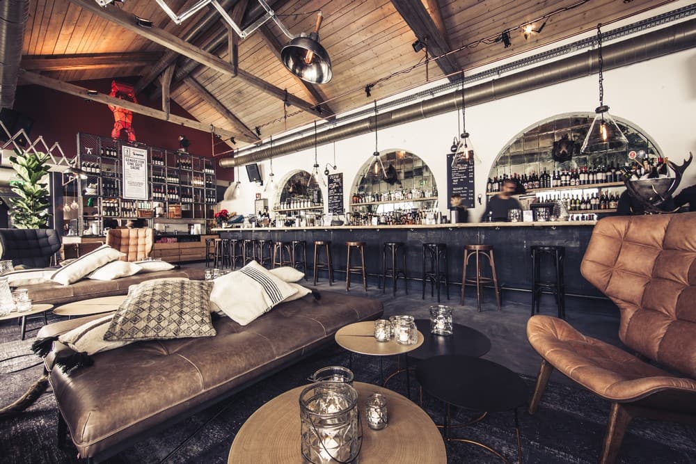 Top-Notch Rendering for a Swiss Restaurant & Bar