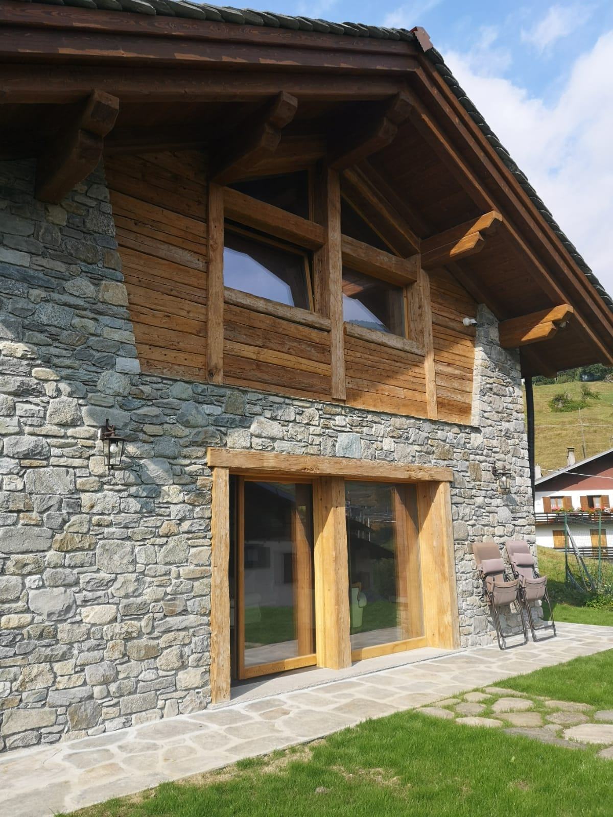 House Exterior Design Photo