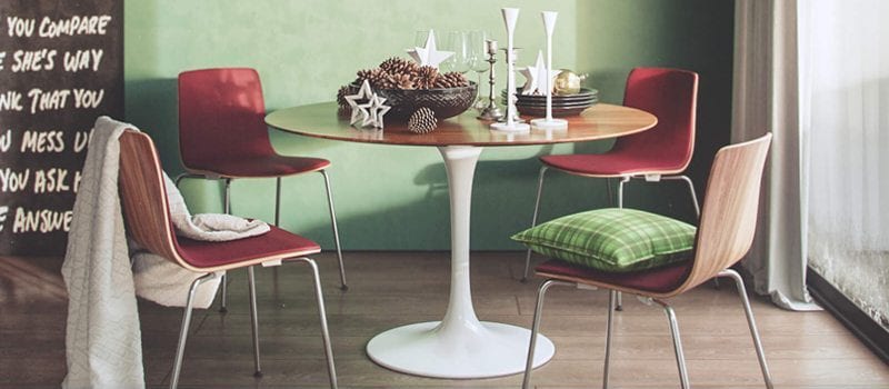 Examples Of Outsource Product Rendering: Christmas Campaign For Chairs